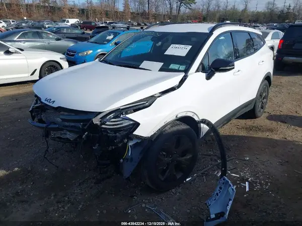 5XYK6CDF5SG278140 2025 KIA SPORTAGE - Image 2