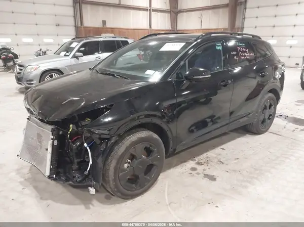 5XYK6CDF5TG352657 2026 KIA SPORTAGE - Image 2