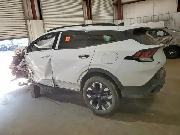 5XYK6CDF6RG155568 2024 KIA SPORTAGE - Image 2