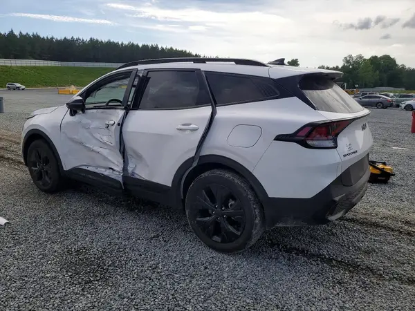 5XYK6CDF6SG274436 2025 KIA SPORTAGE - Image 2