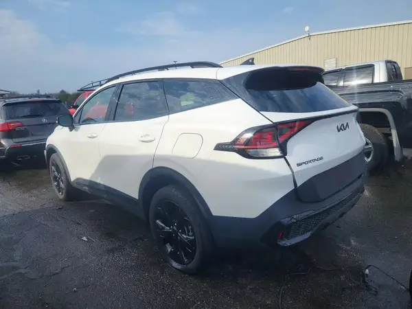 5XYK6CDF6SG299076 2025 KIA SPORTAGE - Image 2