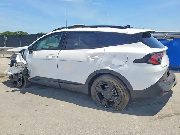 5XYK6CDF6TG373761 2026 KIA SPORTAGE - Image 2
