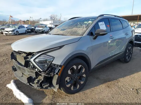5XYK6CDF7RG167082 2024 KIA SPORTAGE - Image 2