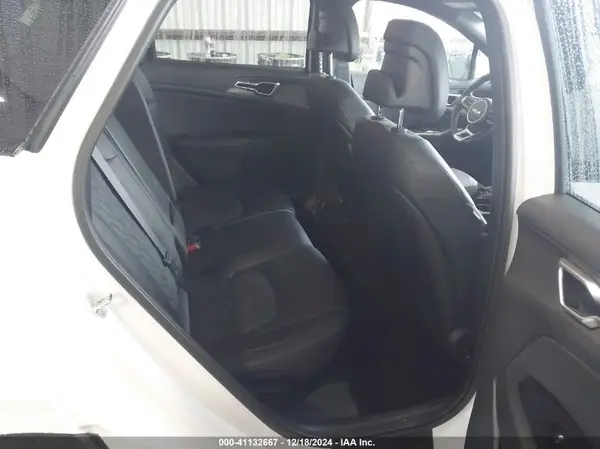 5XYK6CDF7RG203479 2024 KIA SPORTAGE - Image 8