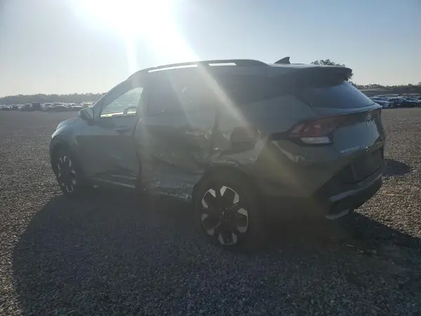 5XYK6CDF8RG141543 2024 KIA SPORTAGE - Image 2