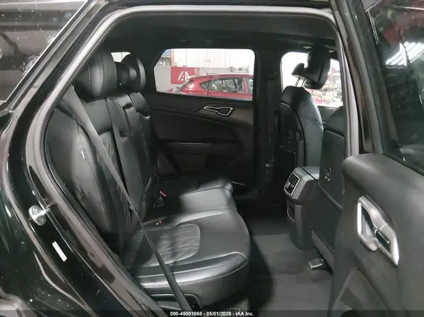 5XYK6CDF8RG182173 2024 KIA SPORTAGE - Image 8