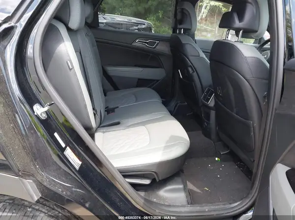 5XYK6CDF8RG186255 2024 KIA SPORTAGE - Image 8