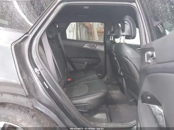 5XYK6CDF8RG203250 2024 KIA SPORTAGE - Image 8