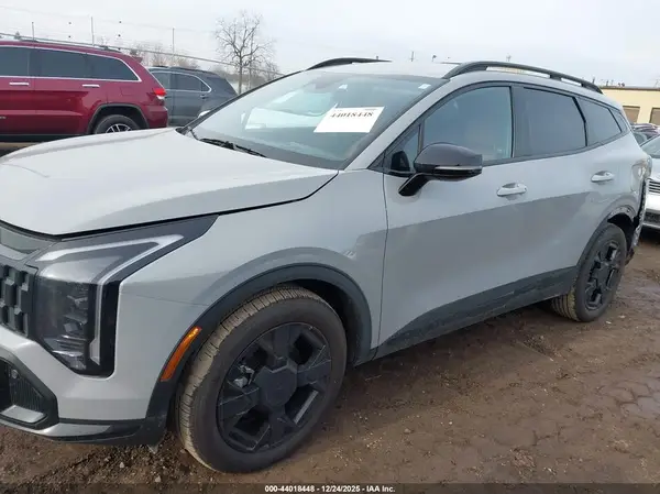 5XYK6CDF8TG367833 2026 KIA SPORTAGE - Image 2