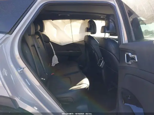 5XYK6CDF9RG151384 2024 KIA SPORTAGE - Image 8