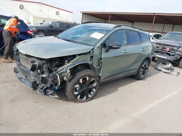 5XYK6CDF9RG155175 2024 KIA SPORTAGE - Image 2