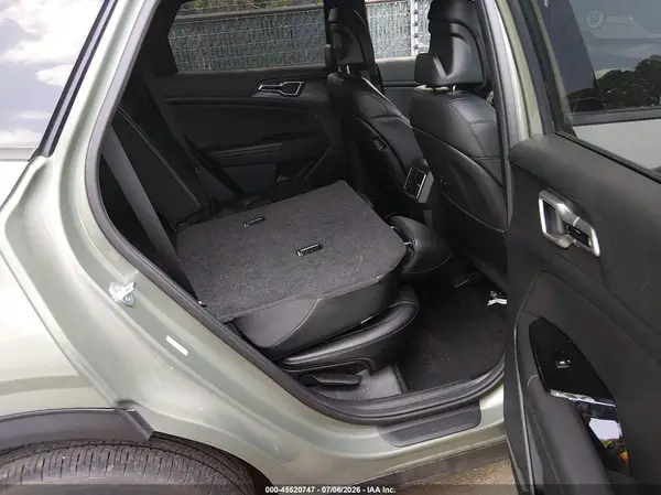 5XYK6CDF9RG164989 2024 KIA SPORTAGE - Image 8