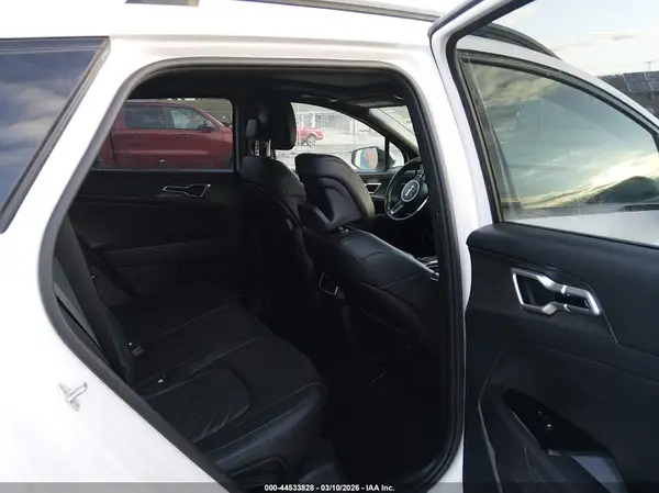 5XYK6CDF9RG206464 2024 KIA SPORTAGE - Image 8