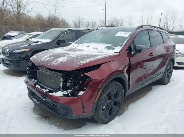 5XYK6CDF9SG308935 2025 KIA SPORTAGE - Image 2