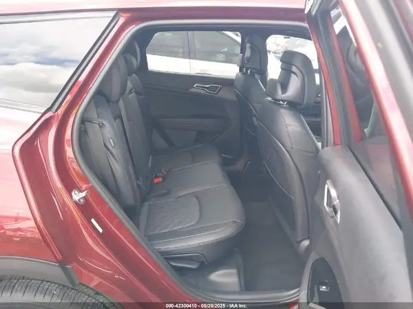 5XYK6CDF9SG317294 2025 KIA SPORTAGE - Image 8