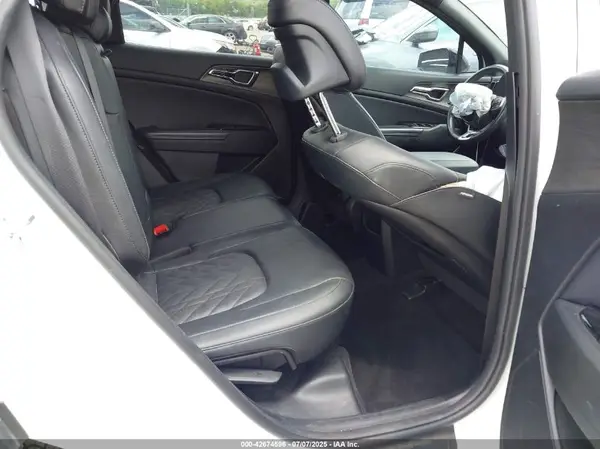 5XYK7CAF0PG083409 2023 KIA SPORTAGE - Image 8