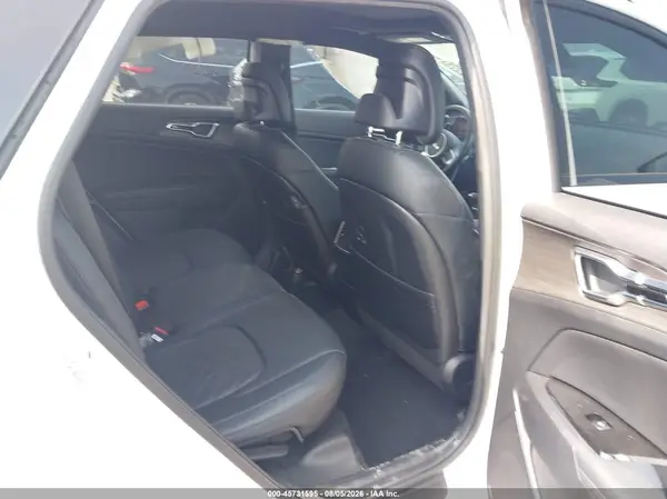 5XYK7CAF2PG102073 2023 KIA SPORTAGE - Image 8