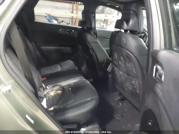5XYK7CAF2PG124221 2023 KIA SPORTAGE - Image 8
