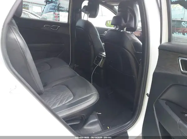 5XYK7CAF3PG082710 2023 KIA SPORTAGE - Image 8