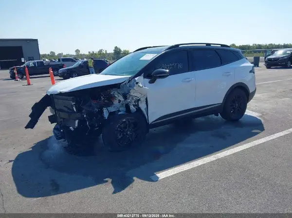 5XYK7CAF4PG105315 2023 KIA SPORTAGE - Image 2