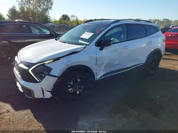 5XYK7CAF4PG120185 2023 KIA SPORTAGE - Image 2
