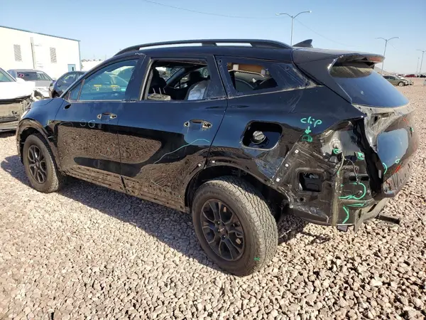 5XYK7CAF5PG033525 2023 KIA SPORTAGE - Image 2