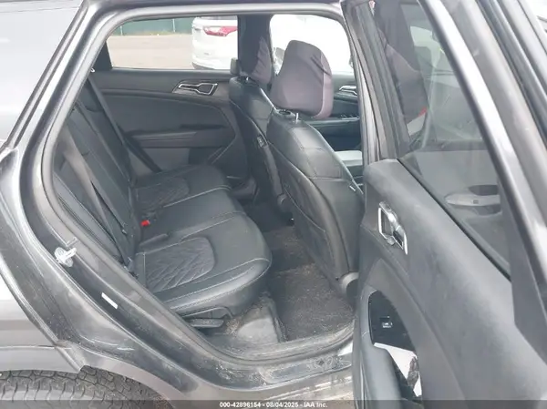 5XYK7CAF6PG035848 2023 KIA SPORTAGE - Image 8