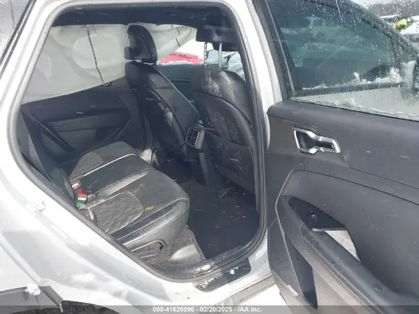5XYK7CAF8PG138995 2023 KIA SPORTAGE - Image 8