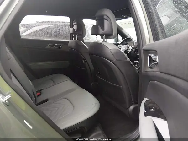 5XYK7CDF1RG142546 2024 KIA SPORTAGE - Image 8