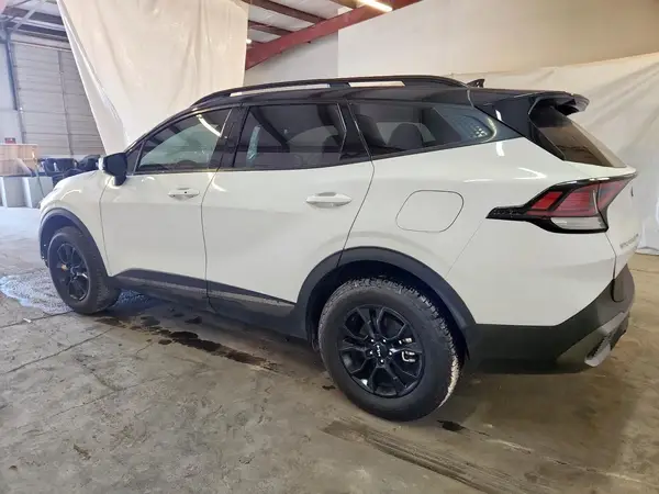 5XYK7CDF1RG191715 2024 KIA SPORTAGE - Image 2