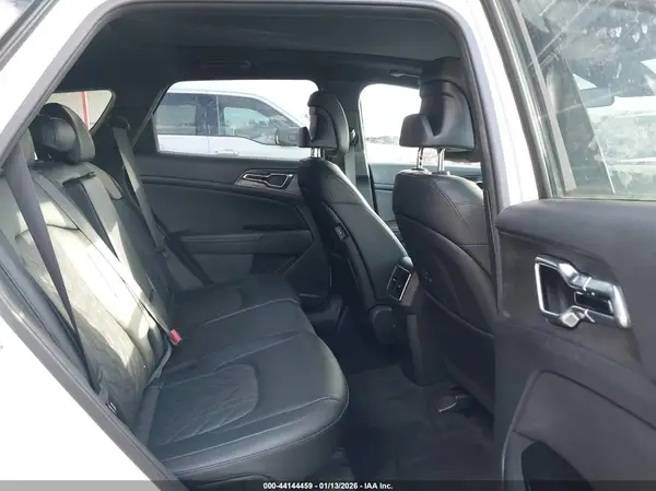 5XYK7CDF3RG165617 2024 KIA SPORTAGE - Image 8