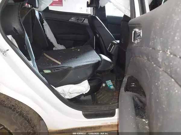 5XYK7CDF5RG163349 2024 KIA SPORTAGE - Image 8