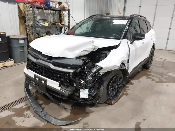 5XYK7CDF8RG188486 2024 KIA SPORTAGE - Image 2