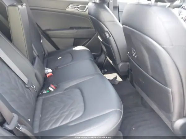 5XYK7CDF9SG257059 2025 KIA SPORTAGE - Image 8