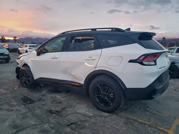 5XYK7CDFXSG300355 2025 KIA SPORTAGE - Image 2