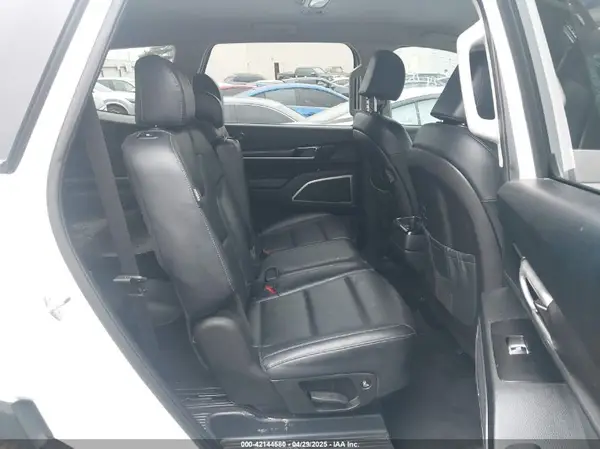 5XYP24GC1RG411138 2024 KIA TELLURIDE - Image 8