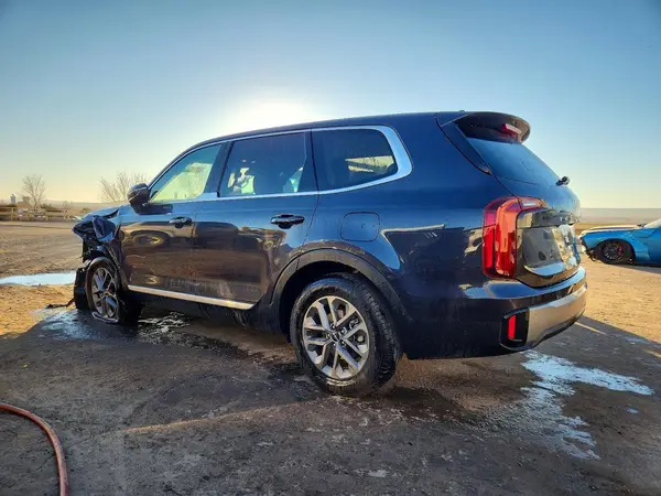 5XYP24GC3SG688315 2025 KIA TELLURIDE - Image 2