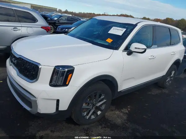 5XYP24GC4RG455330 2024 KIA TELLURIDE - Image 2