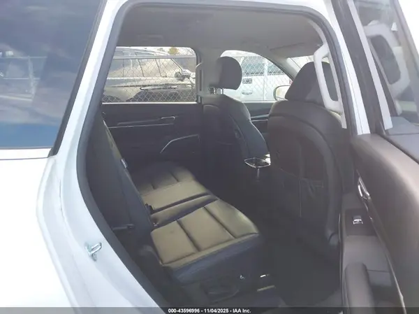5XYP24GC4RG455330 2024 KIA TELLURIDE - Image 8