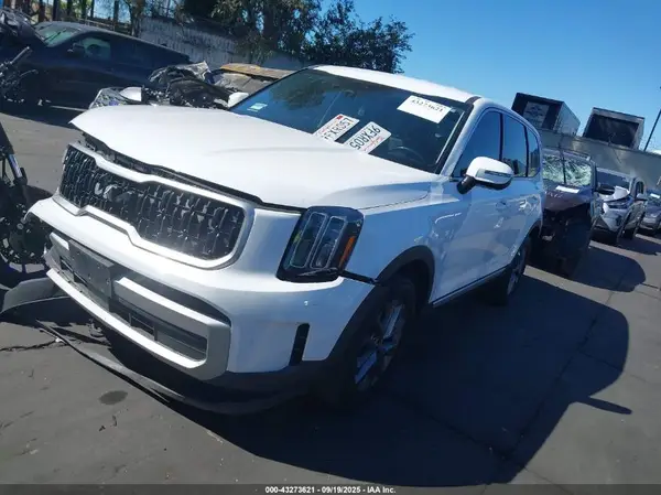 5XYP24GC7PG396707 2023 KIA TELLURIDE - Image 2
