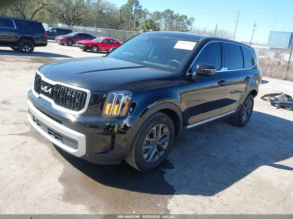5XYP24GC8RG482238 2024 KIA TELLURIDE - Image 2