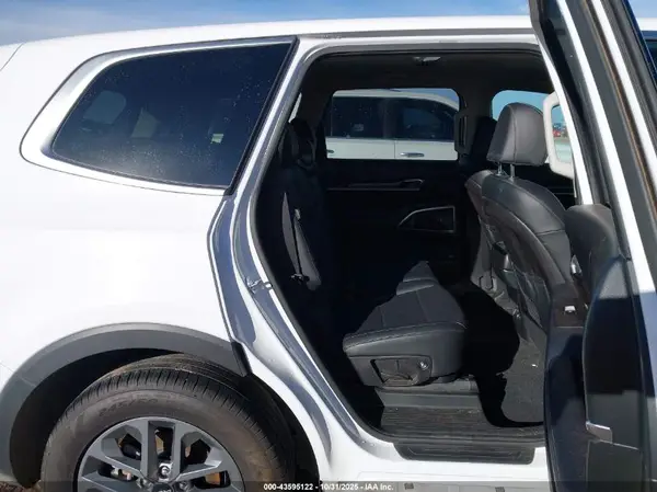5XYP24GC9SG573315 2025 KIA TELLURIDE - Image 8
