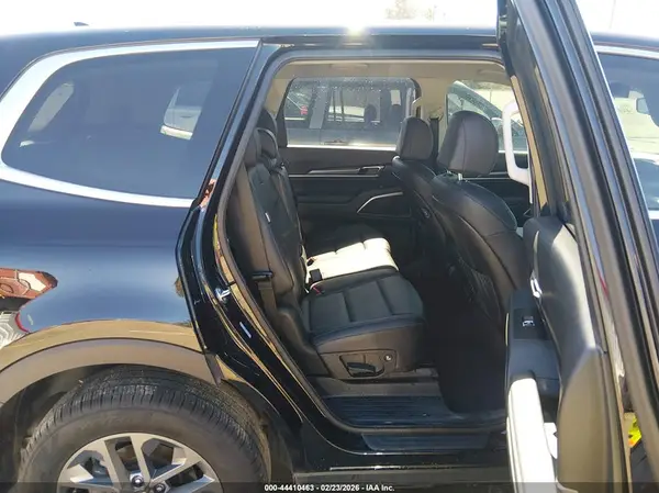 5XYP24GC9SG681837 2025 KIA TELLURIDE - Image 8