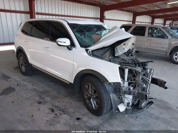 5XYP24GCXPG373132 2023 KIA TELLURIDE - Image 1