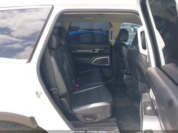 5XYP24HC0LG017040 2020 KIA TELLURIDE - Image 8