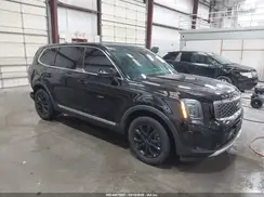 5XYP24HC1LG024806 2020 KIA TELLURIDE