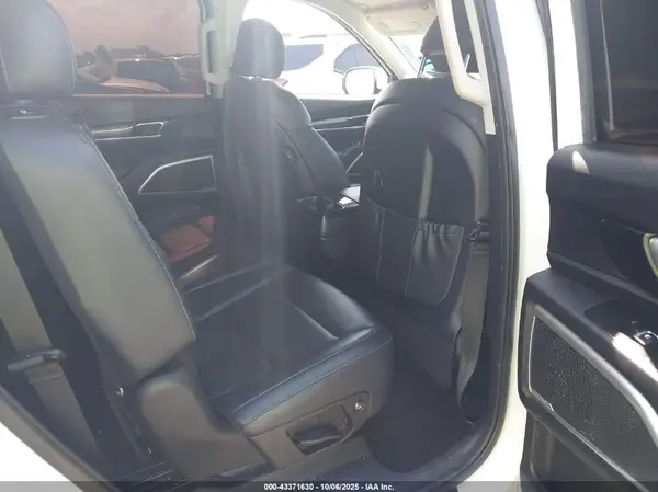 5XYP24HC1LG088165 2020 KIA TELLURIDE - Image 8