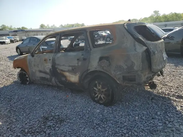 5XYP24HC2LG028668 2020 KIA TELLURIDE - Image 2
