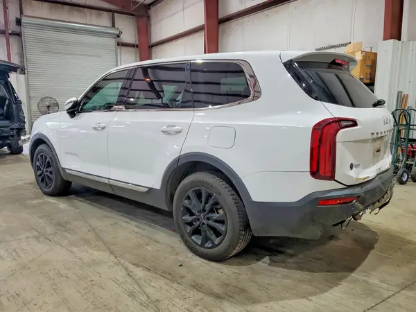 5XYP24HC2NG294565 2022 KIA TELLURIDE - Image 2