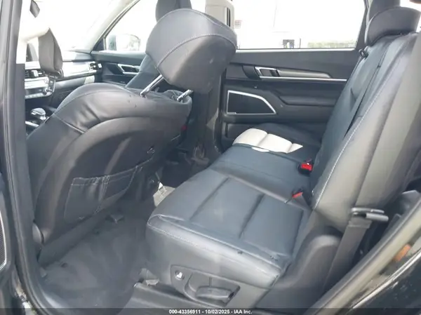5XYP24HC2NG303068 2022 KIA TELLURIDE - Image 8